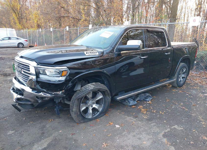 Photo 2 of 2019 Ram 1500 LARAMIE 4X4 5'7 BOX (VIN 1C6SRFJT2KN714476)