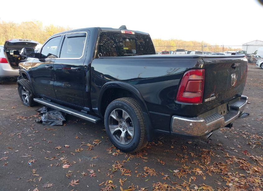 Photo 3 of 2019 Ram 1500 LARAMIE 4X4 5'7 BOX (VIN 1C6SRFJT2KN714476)