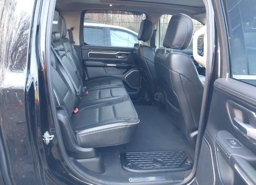 Photo 8 of 2019 Ram 1500 LARAMIE 4X4 5'7 BOX (VIN 1C6SRFJT2KN714476)