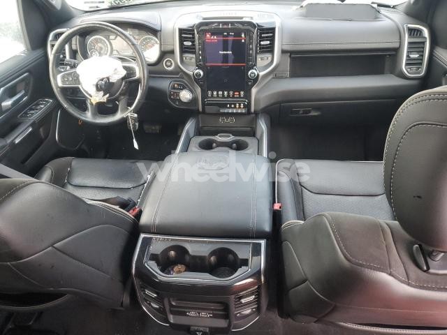 Photo 5 of 2020 RAM 1500 LARAMIE (VIN 1C6SRFJT2LN275653)