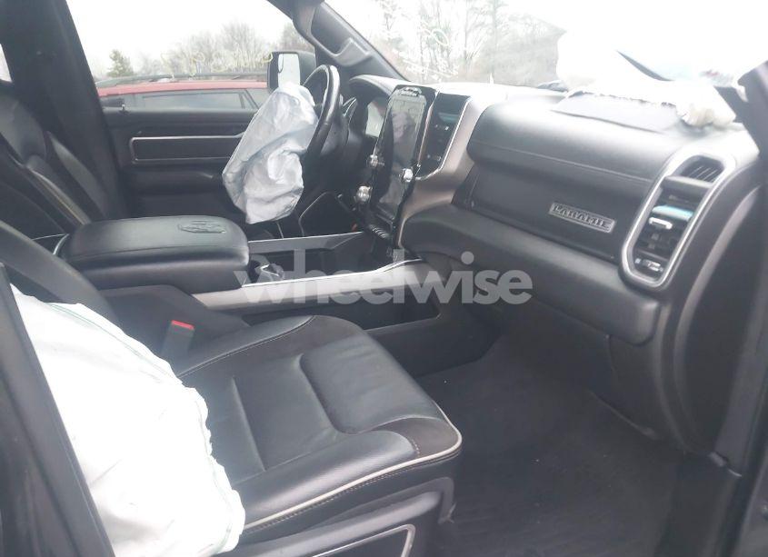 Photo 5 of 2020 Ram 1500 LARAMIE 4X4 5'7 BOX (VIN 1C6SRFJT2LN325211)