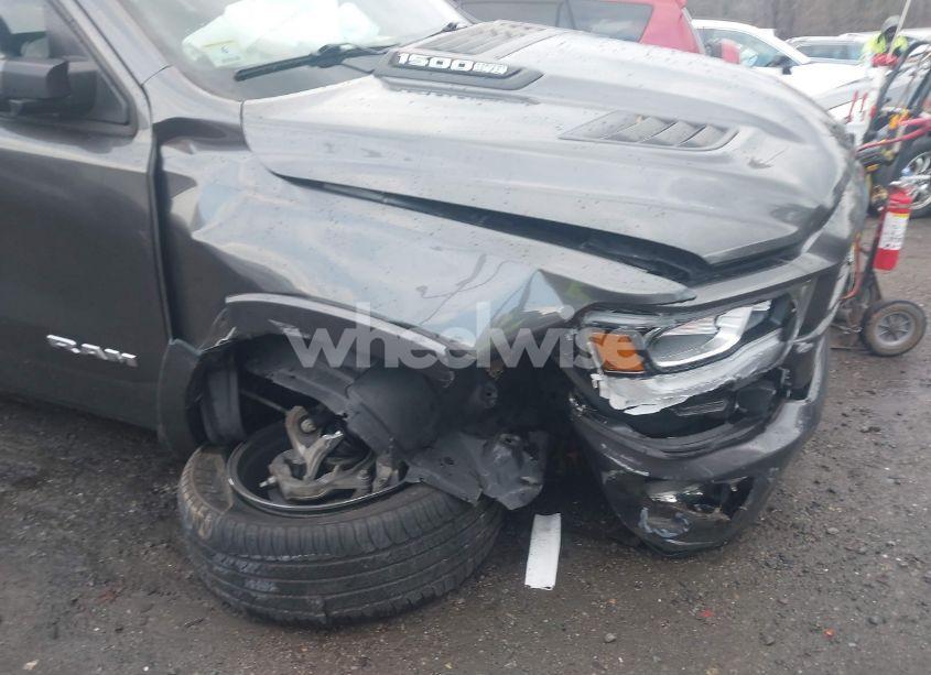 Photo 6 of 2020 Ram 1500 LARAMIE 4X4 5'7 BOX (VIN 1C6SRFJT2LN325211)