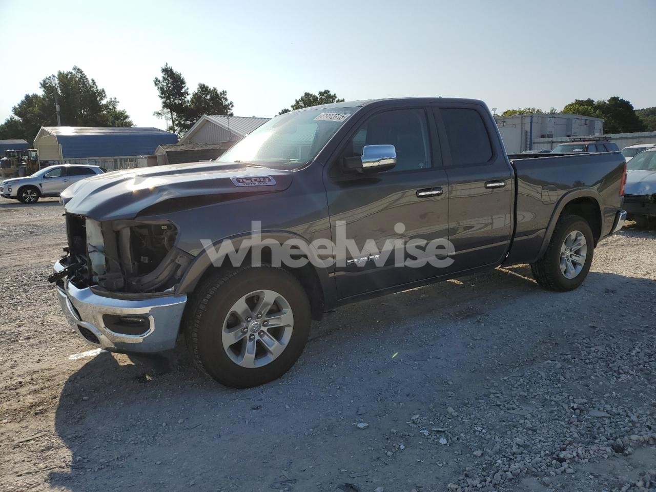 2020 RAM 1500 LARAMIE (VIN 1C6SRFJT2MN819960) main photo