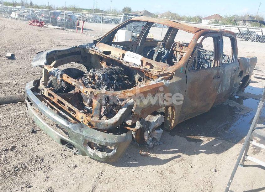 Photo 2 of 2019 Ram 1500 (VIN 1C6SRFJT3KN598513)