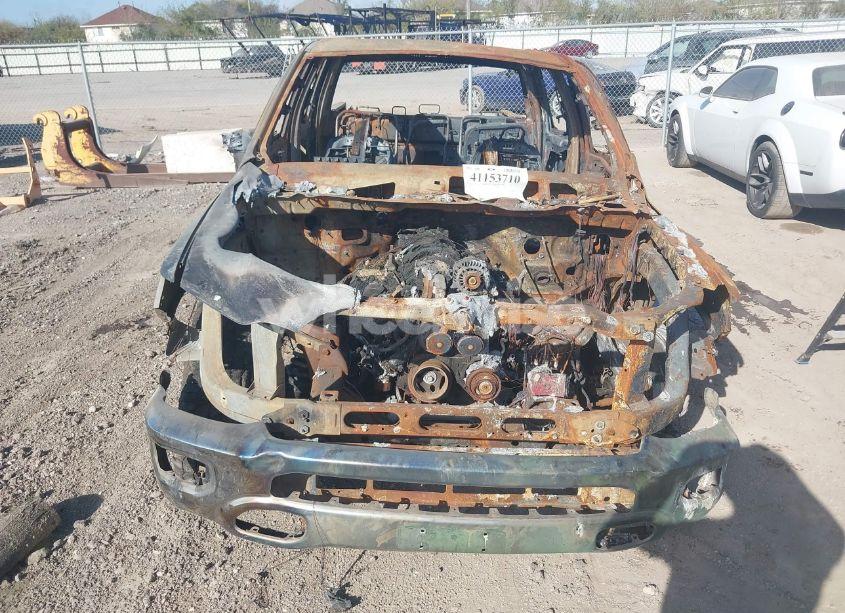 Photo 6 of 2019 Ram 1500 (VIN 1C6SRFJT3KN598513)