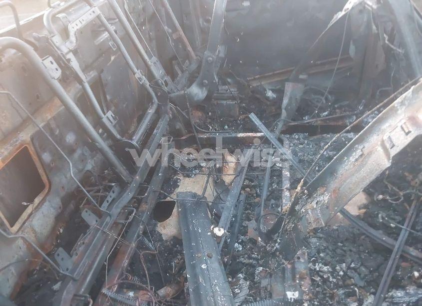 Photo 8 of 2019 Ram 1500 (VIN 1C6SRFJT3KN598513)