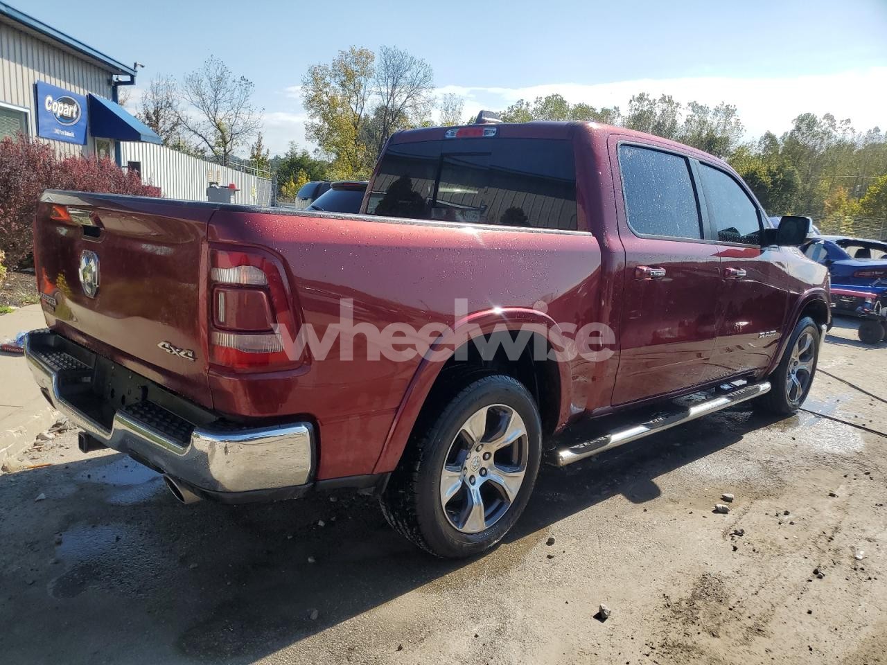 Photo 3 of 2019 RAM 1500 LARAMIE (VIN 1C6SRFJT3KN663408)