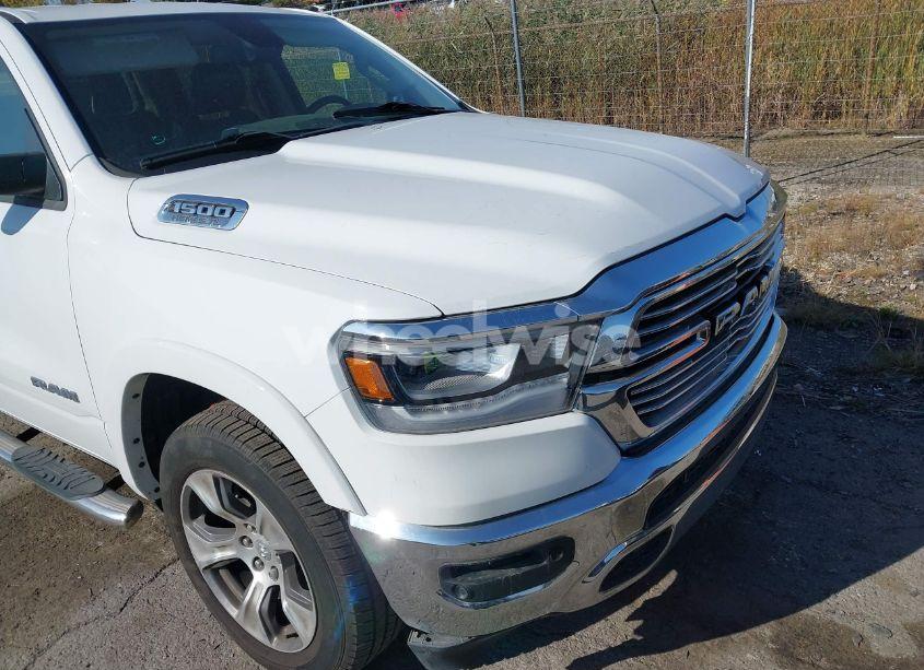 2020 Ram 1500 LARAMIE 4X4 5'7 BOX (VIN 1C6SRFJT3LN224579) main photo
