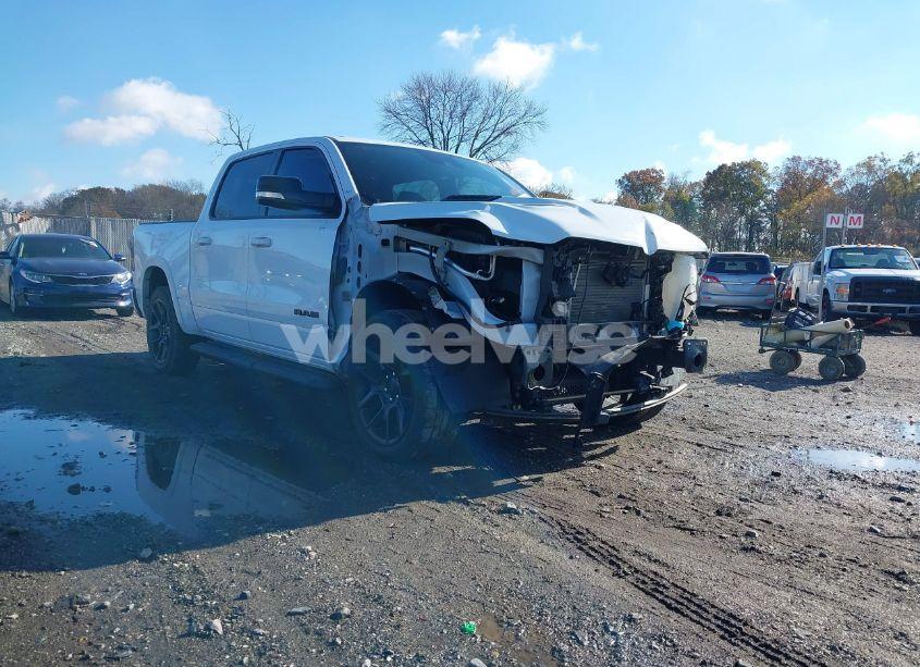 2021 Ram 1500 LARAMIE 4X4 5'7 BOX (VIN 1C6SRFJT3MN525130) main photo