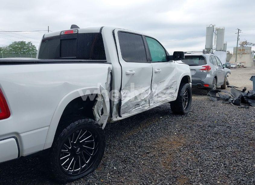 Photo 6 of 2022 Ram 1500 LARAMIE 4X4 5'7 BOX (VIN 1C6SRFJT3NN323521)
