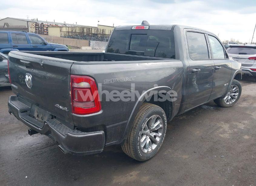 Photo 4 of 2022 Ram 1500 (VIN 1C6SRFJT3NN400159)