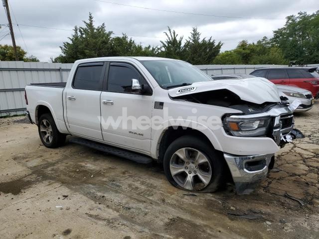 Photo 10 of 2019 RAM 1500 LARAMIE (VIN 1C6SRFJT4KN624505)