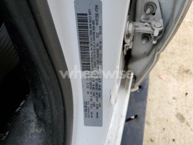 Photo 3 of 2019 RAM 1500 LARAMIE (VIN 1C6SRFJT4KN624505)