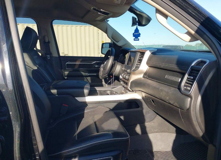 Photo 5 of 2020 Ram 1500 LARAMIE 4X4 5'7 BOX (VIN 1C6SRFJT4LN181449)