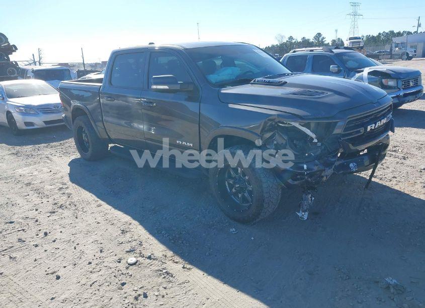 2021 Ram 1500 LARAMIE 4X4 5'7 BOX (VIN 1C6SRFJT4MN585563) main photo