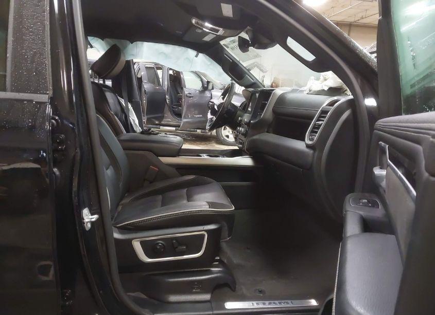 Photo 5 of 2021 Ram 1500 LARAMIE 4X4 5'7 BOX (VIN 1C6SRFJT4MN658074)