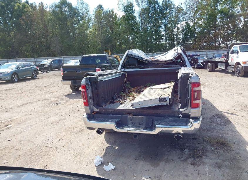 Photo 16 of 2022 Ram 1500 (VIN 1C6SRFJT4NN448527)