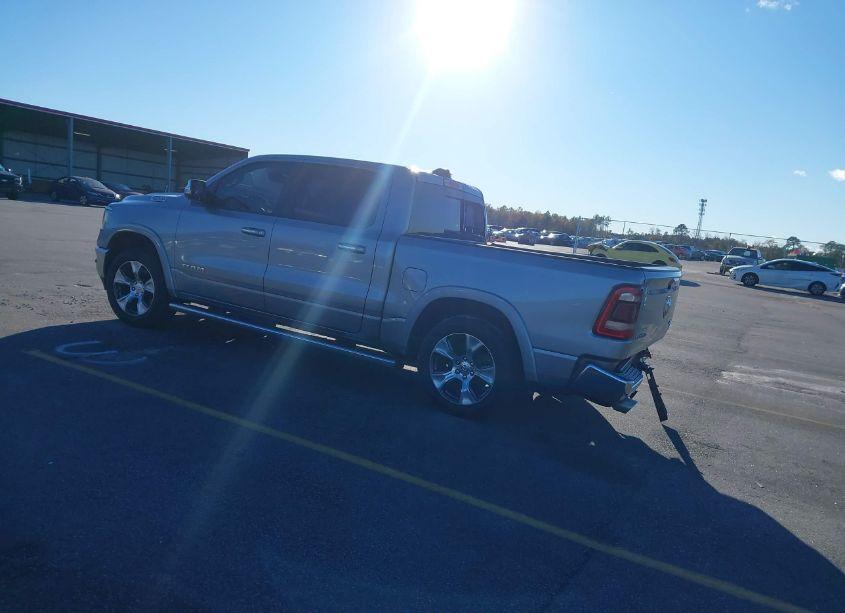 Photo 3 of 2019 Ram 1500 LARAMIE 4X4 5'7 BOX (VIN 1C6SRFJT5KN505569)