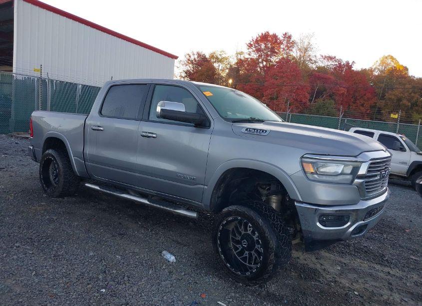 2019 Ram 1500 (VIN 1C6SRFJT5KN507838) main photo