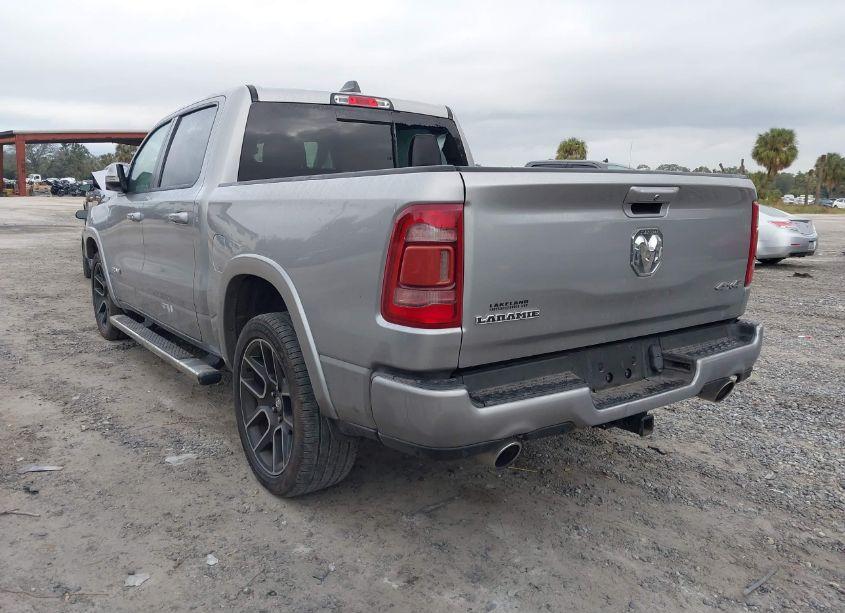 Photo 3 of 2019 Ram 1500 LARAMIE 4X4 5'7 BOX (VIN 1C6SRFJT5KN686530)