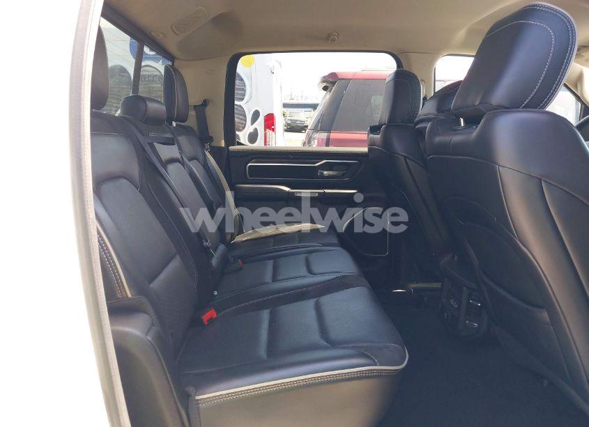 Photo 8 of 2019 Ram 1500 LARAMIE 4X4 5'7 BOX (VIN 1C6SRFJT5KN760383)