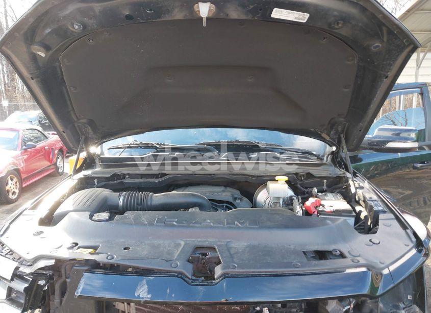 Photo 10 of 2019 Ram 1500 LARAMIE 4X4 5'7 BOX (VIN 1C6SRFJT5KN772582)