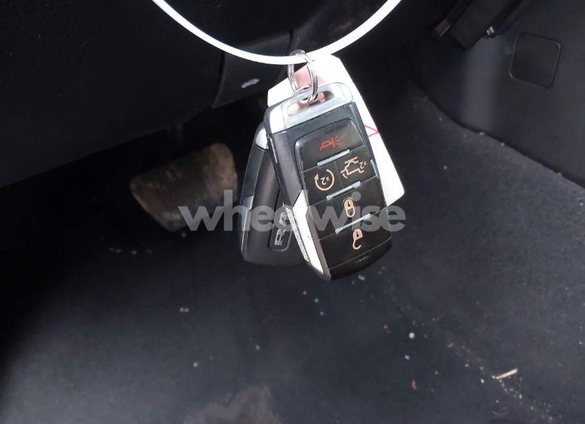 Photo 11 of 2019 Ram 1500 LARAMIE 4X4 5'7 BOX (VIN 1C6SRFJT5KN772582)