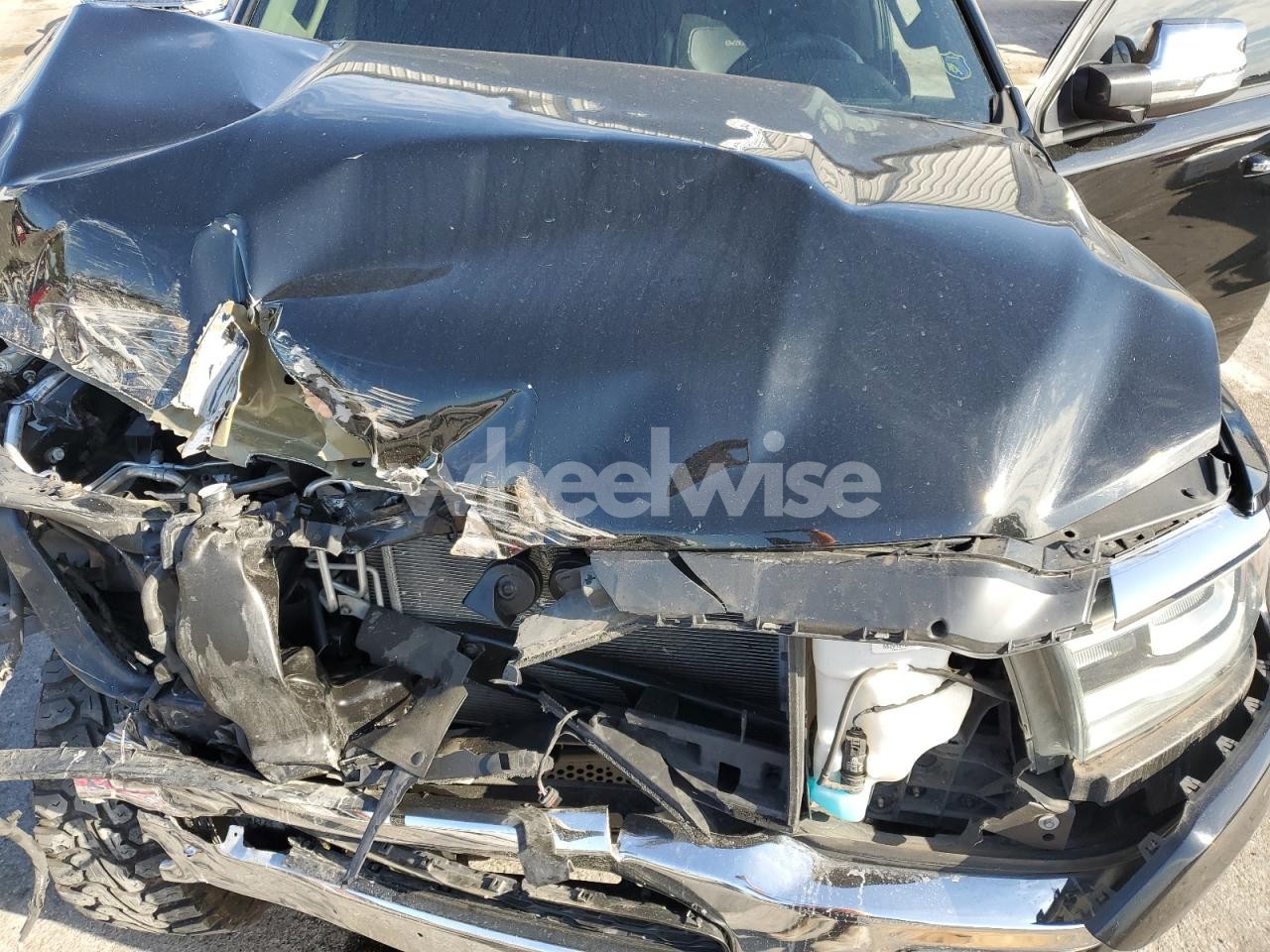 Photo 11 of 2021 RAM 1500 LARAMIE (VIN 1C6SRFJT5MN632485)