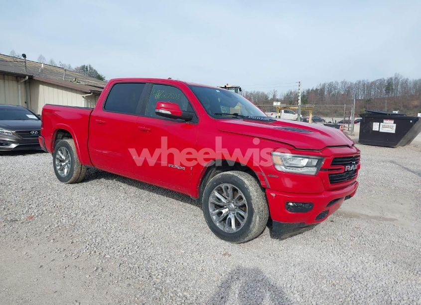 2021 Ram 1500 LARAMIE 4X4 5'7 BOX (VIN 1C6SRFJT5MN716600) main photo
