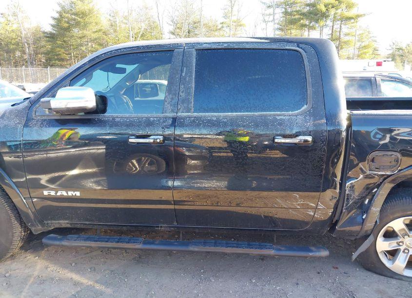 Photo 15 of 2021 Ram 1500 LARAMIE 4X4 5'7 BOX (VIN 1C6SRFJT5MN805874)