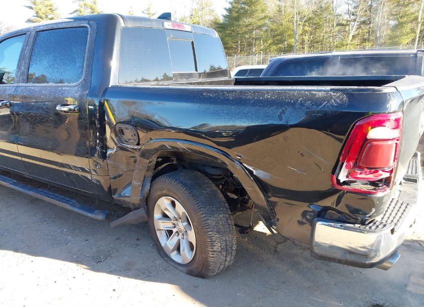 Photo 6 of 2021 Ram 1500 LARAMIE 4X4 5'7 BOX (VIN 1C6SRFJT5MN805874)