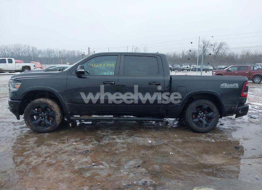 Photo 14 of 2019 Ram 1500 LARAMIE (VIN 1C6SRFJT6KN686472)