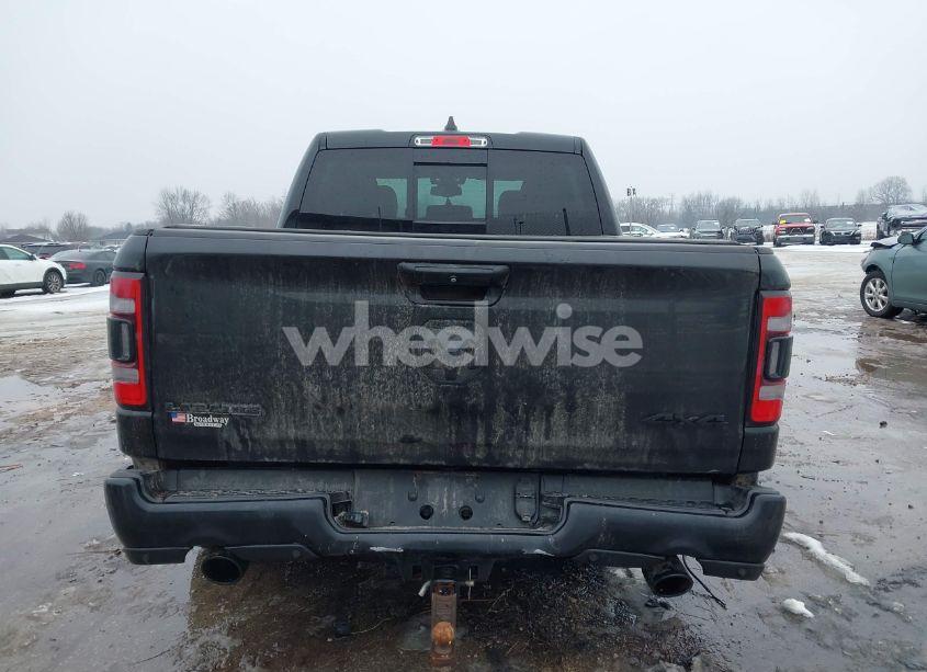 Photo 16 of 2019 Ram 1500 LARAMIE (VIN 1C6SRFJT6KN686472)