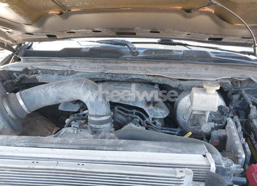 Photo 10 of 2019 Ram 1500 LARAMIE 4X4 5'7 BOX (VIN 1C6SRFJT6KN740899)