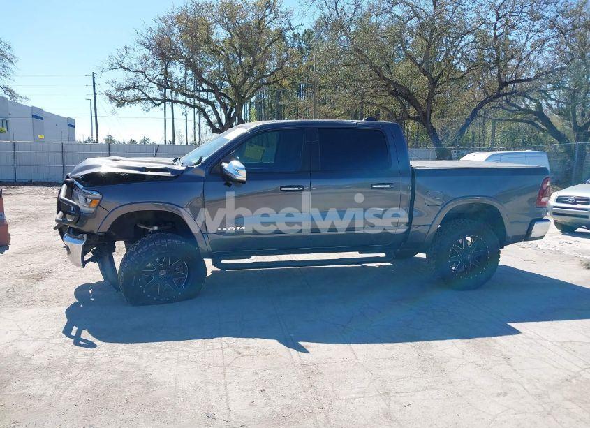 Photo 14 of 2019 Ram 1500 LARAMIE 4X4 5'7 BOX (VIN 1C6SRFJT6KN740899)