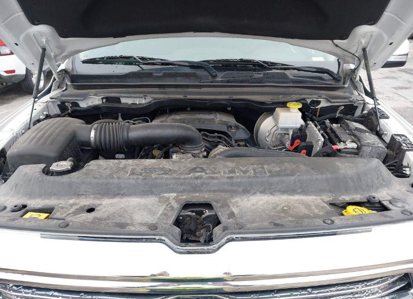 Photo 10 of 2020 Ram 1500 LARAMIE 4X4 5'7 BOX (VIN 1C6SRFJT6LN193943)