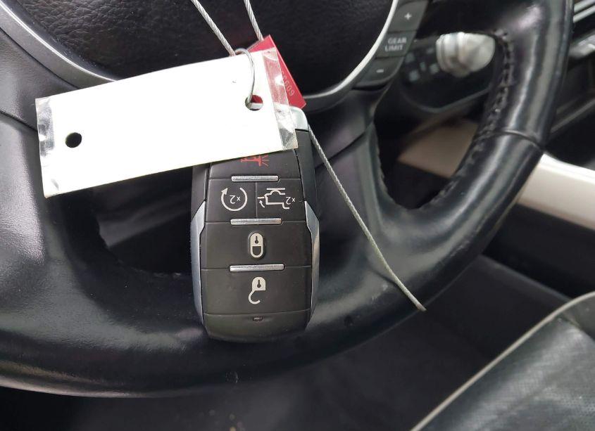 Photo 11 of 2020 Ram 1500 LARAMIE 4X4 5'7 BOX (VIN 1C6SRFJT6LN193943)