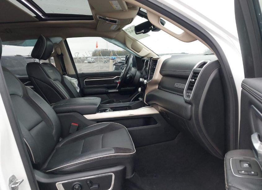 Photo 5 of 2020 Ram 1500 LARAMIE 4X4 5'7 BOX (VIN 1C6SRFJT6LN193943)