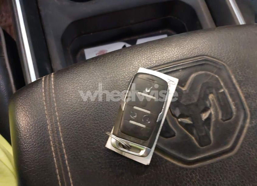 Photo 11 of 2020 Ram 1500 LARAMIE 4X4 5'7 BOX (VIN 1C6SRFJT6LN339838)