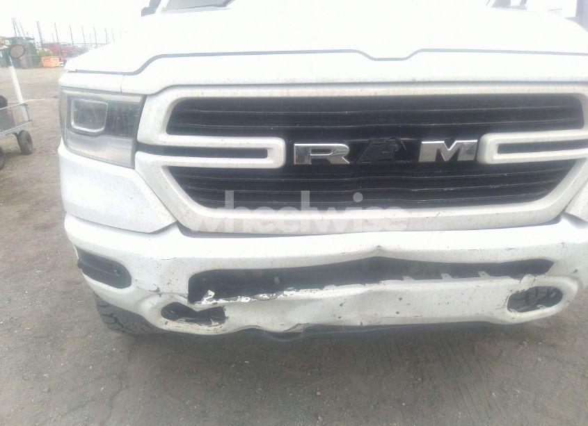 Photo 6 of 2020 Ram 1500 LARAMIE 4X4 5'7 BOX (VIN 1C6SRFJT6LN398405)