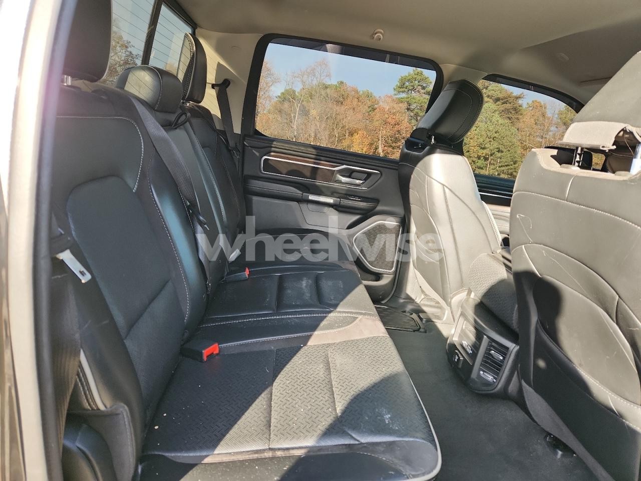 Photo 10 of 2022 RAM 1500 LARAMIE (VIN 1C6SRFJT6NN314120)