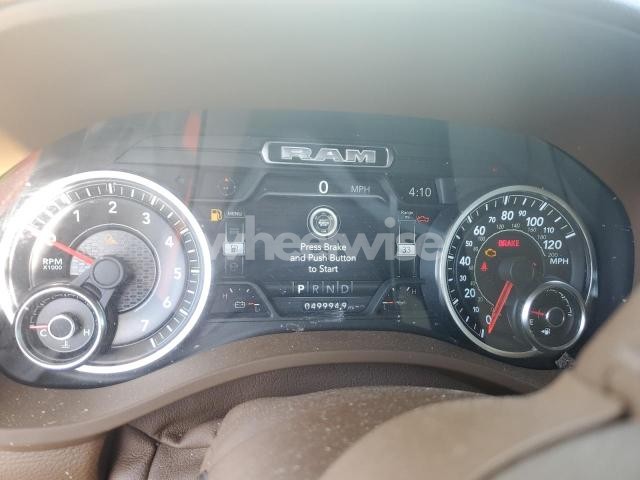 Photo 4 of 2019 RAM 1500 LARAMIE (VIN 1C6SRFJT7KN545801)