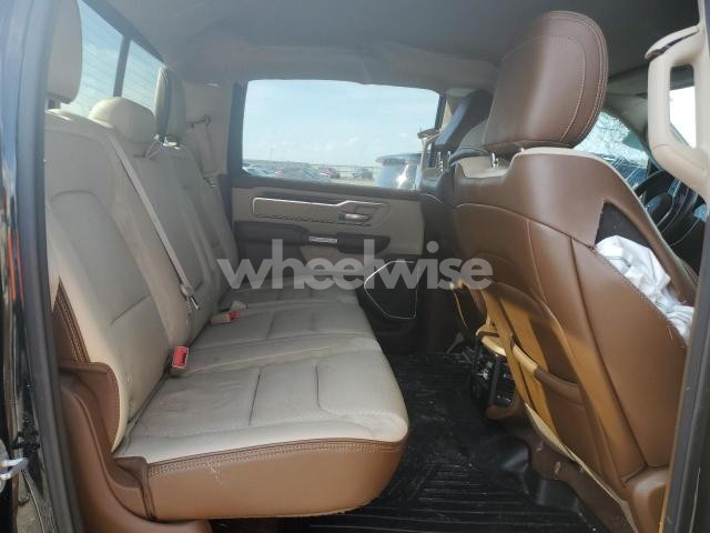 Photo 5 of 2019 RAM 1500 LARAMIE (VIN 1C6SRFJT7KN545801)