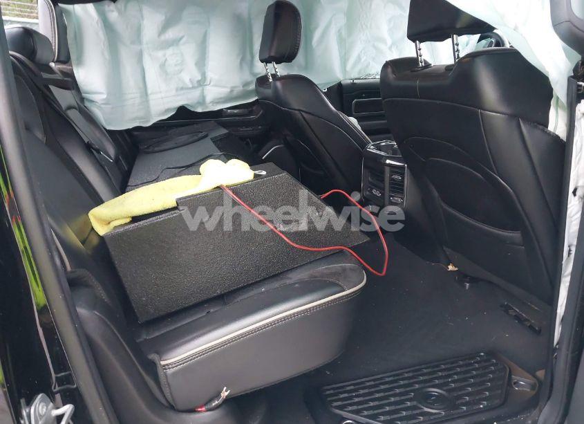 Photo 8 of 2019 Ram 1500 LARAMIE 4X4 5'7 BOX (VIN 1C6SRFJT7KN607679)