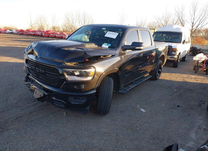 Photo 2 of 2019 Ram 1500 LARAMIE 4X4 5'7 BOX (VIN 1C6SRFJT7KN909828)