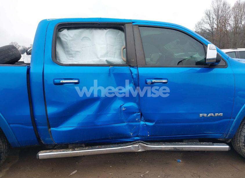 Photo 6 of 2020 Ram 1500 LARAMIE 4X4 5'7 BOX (VIN 1C6SRFJT7LN390801)