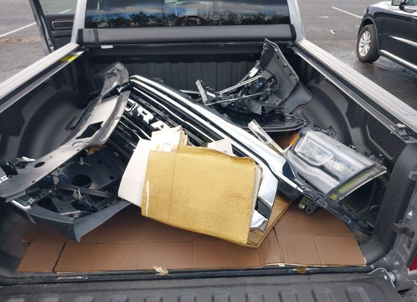 Photo 12 of 2022 Ram 1500 LARAMIE 4X4 5'7 BOX (VIN 1C6SRFJT7NN297201)