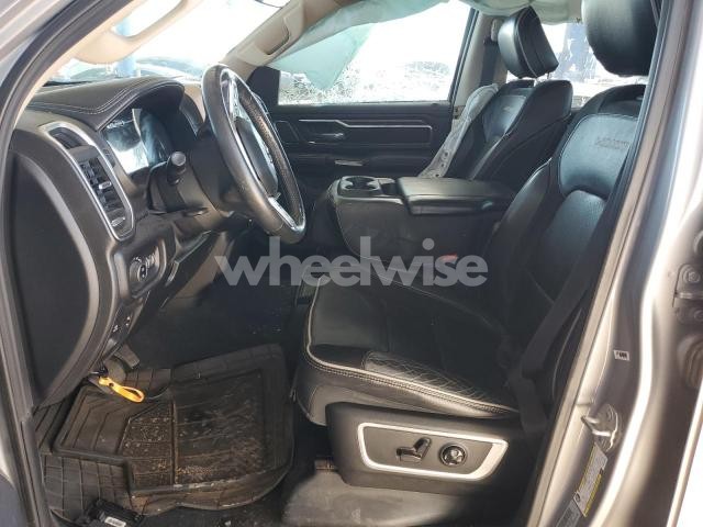 2019 RAM 1500 LARAMIE (VIN 1C6SRFJT8KN503816) main photo