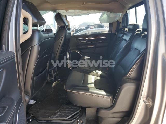 Photo 5 of 2019 RAM 1500 LARAMIE (VIN 1C6SRFJT8KN503816)