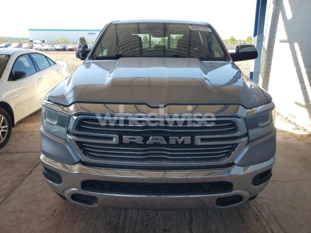 Photo 6 of 2019 RAM 1500 LARAMIE (VIN 1C6SRFJT8KN503816)